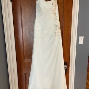 David's Bridal White One-Shoulder Wedding Dress